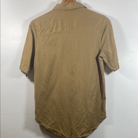 Vintage Linen Cotton Blend Tan Button Down Shirt with Classic Collar - Picture 5 of 7